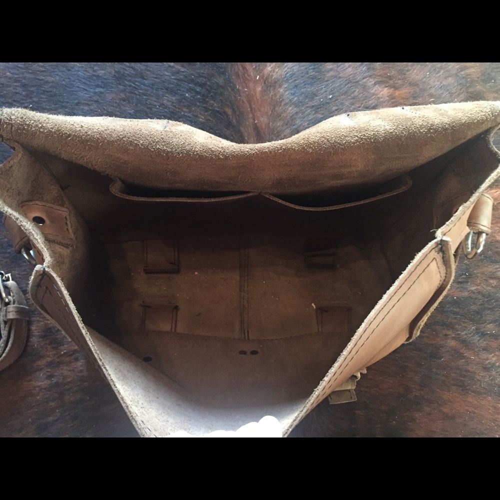 Copper River Bags Large Sierra Buckhorn Laptop Bag - Picture 4 of 7